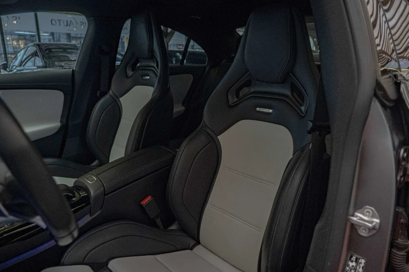 Mercedes-Benz CLA 45 AMG Magno/4Matic+ /Burmester/Ambient/Dynamic+ /Pano/Ка, снимка 10 - Автомобили и джипове - 51937603