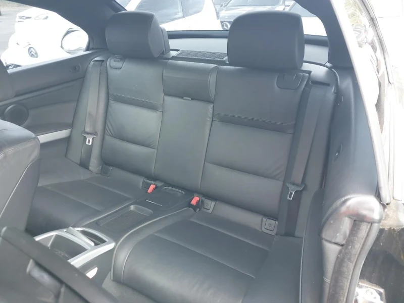 BMW 330 D M Sport Цяла до края на месеца!, снимка 6 - Автомобили и джипове - 52216616