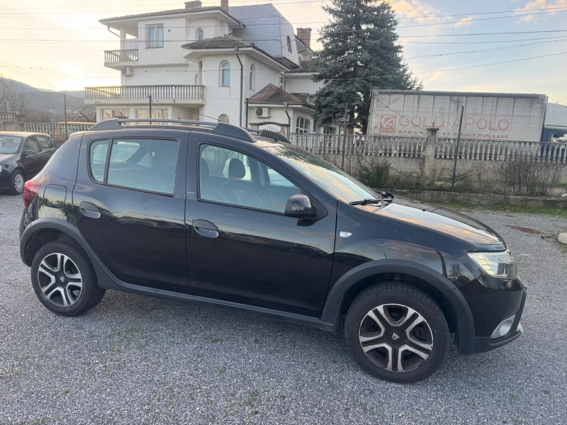 Dacia Sandero 1.5 DCI STEPWAY EURO 6 NAVI , снимка 4 - Автомобили и джипове - 53019569