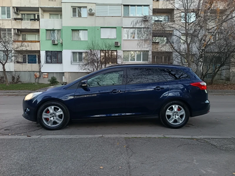 Ford Focus 1.6, снимка 5 - Автомобили и джипове - 53126364