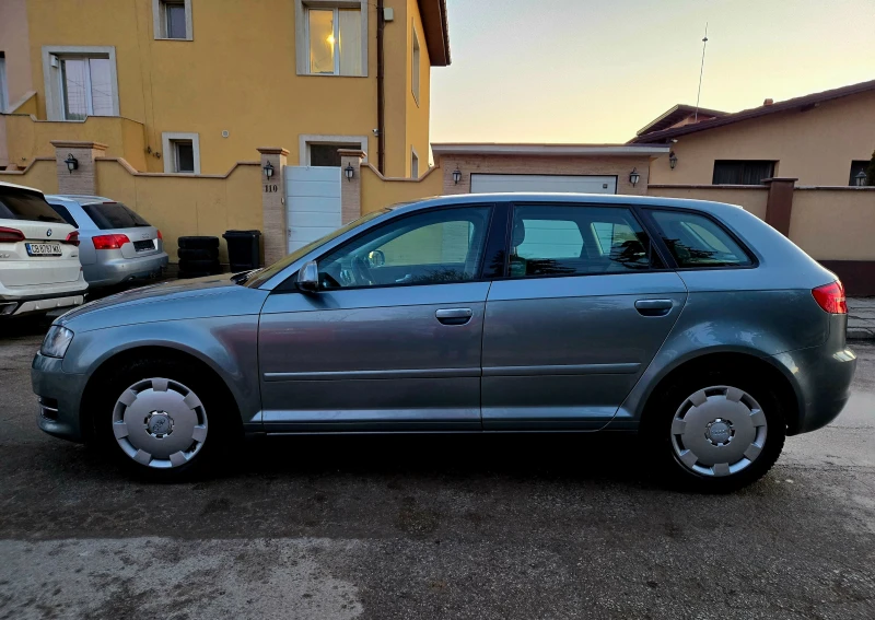 Audi A3 2.0TDI Германия Common Rail Клима Кожа Евро5, снимка 2 - Автомобили и джипове - 53135791