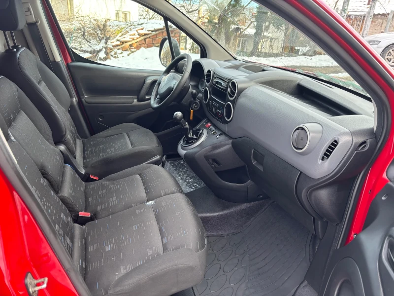 Citroen Berlingo 1.6ХДИ, снимка 10 - Автомобили и джипове - 53185616