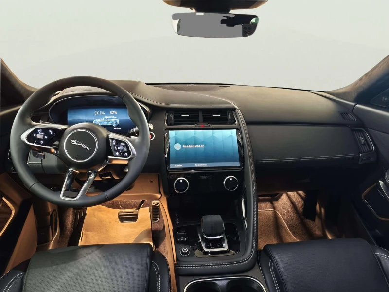 Jaguar E-pace 1.5, снимка 10 - Автомобили и джипове - 53268434