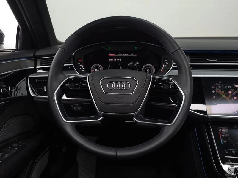 Audi A8 3.0 CZS Automatic, снимка 9 - Автомобили и джипове - 55451037