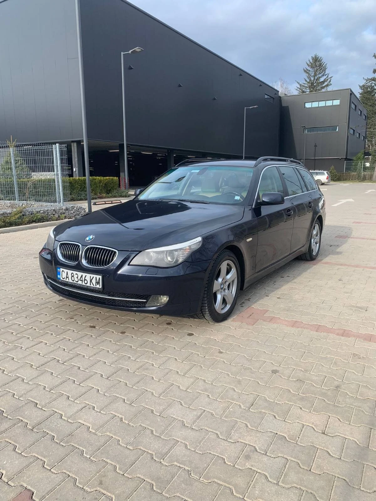 BMW 530 x Drive, Face Lift, 235 к.с., снимка 1