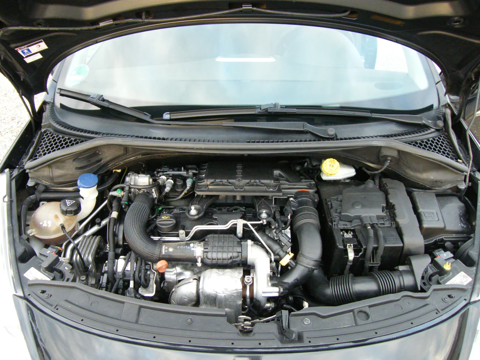 Peugeot 207 1.4HDI | Mobile.bg — изображение 16