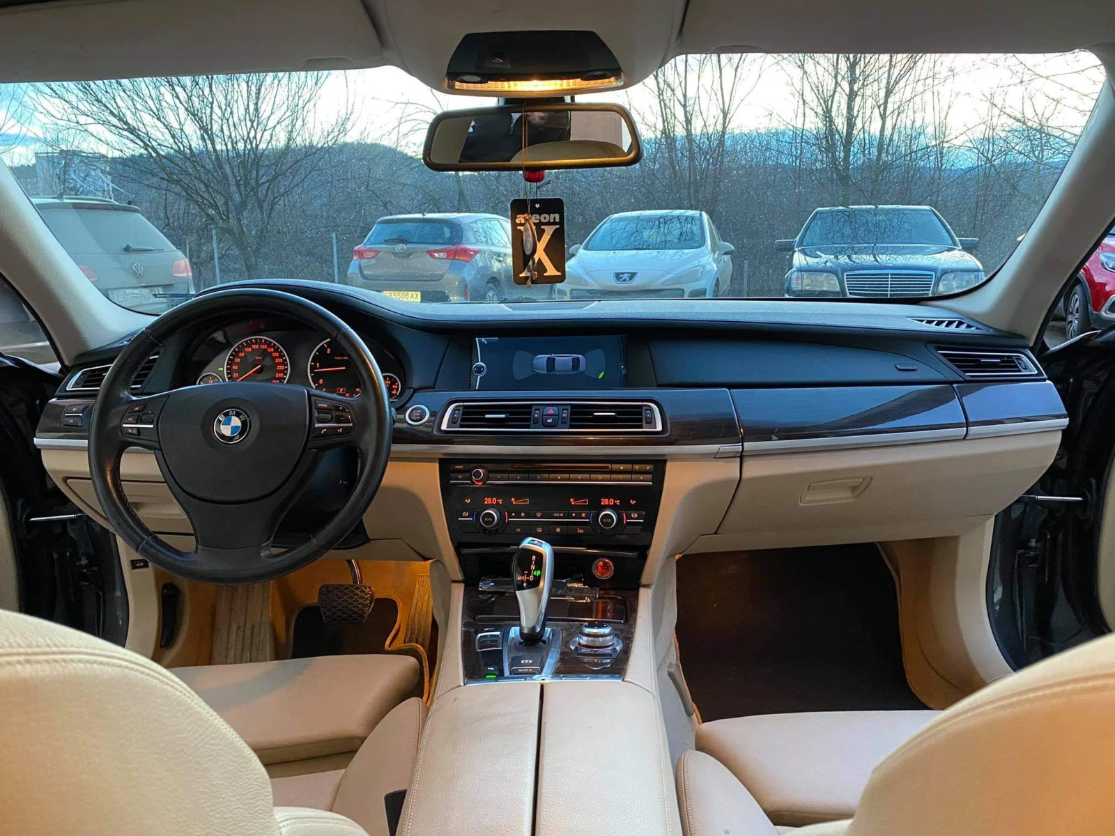 BMW 730, снимка 8 - Автомобили и джипове - 53800419