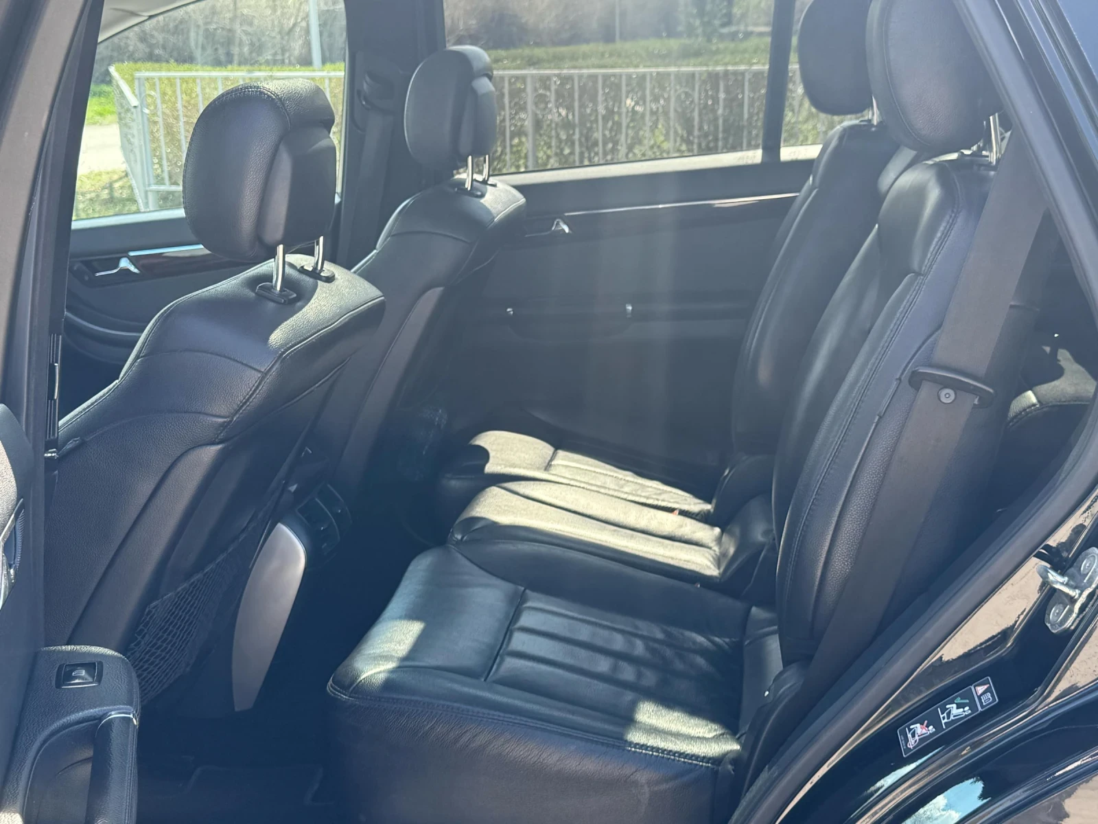 Mercedes-Benz R 300 R300 CDI - изображение 10