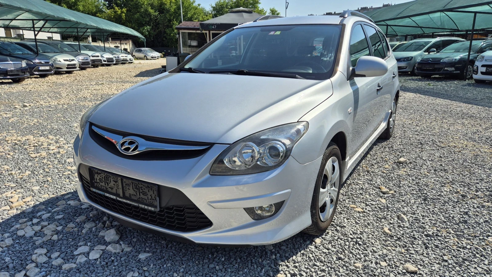 Hyundai I30 1.6CRDI - изображение 2
