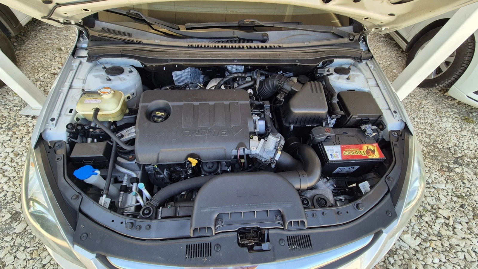 Hyundai I30 1.6CRDI | Mobile.bg   15