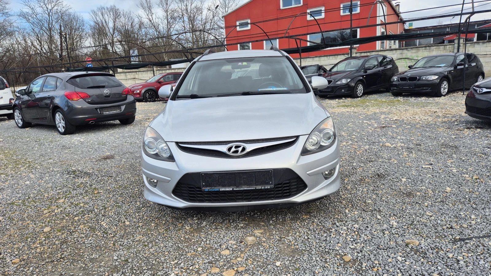 Hyundai I30 1.6 NAVIGACIA  | Mobile.bg � ����������� 2