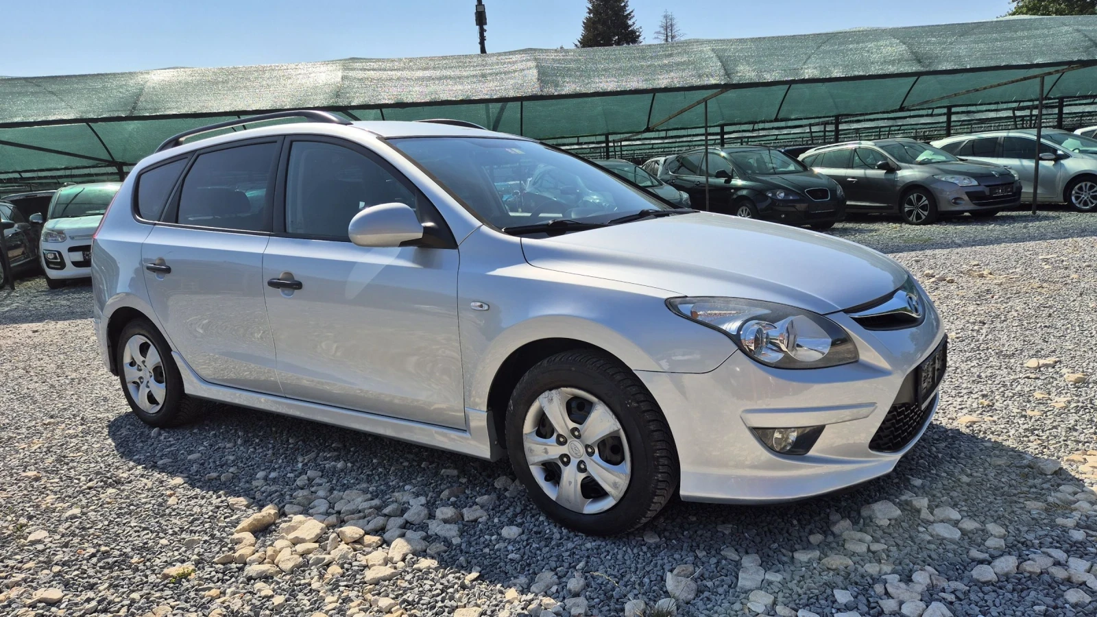 Hyundai I30 1.6CRDI - изображение 6