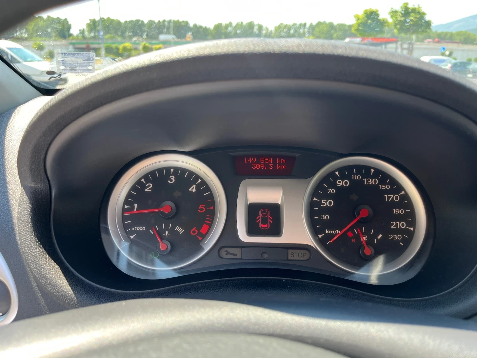 Renault Clio  - изображение 9