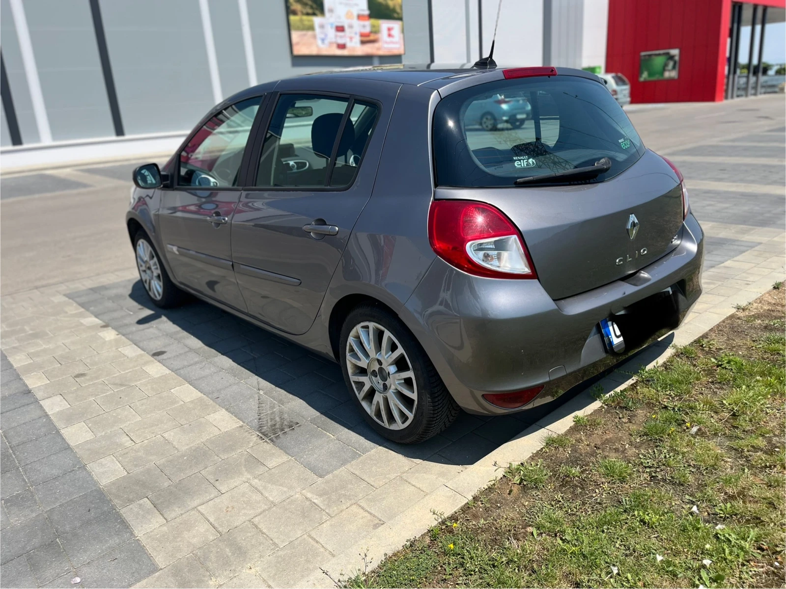 Renault Clio  - изображение 7