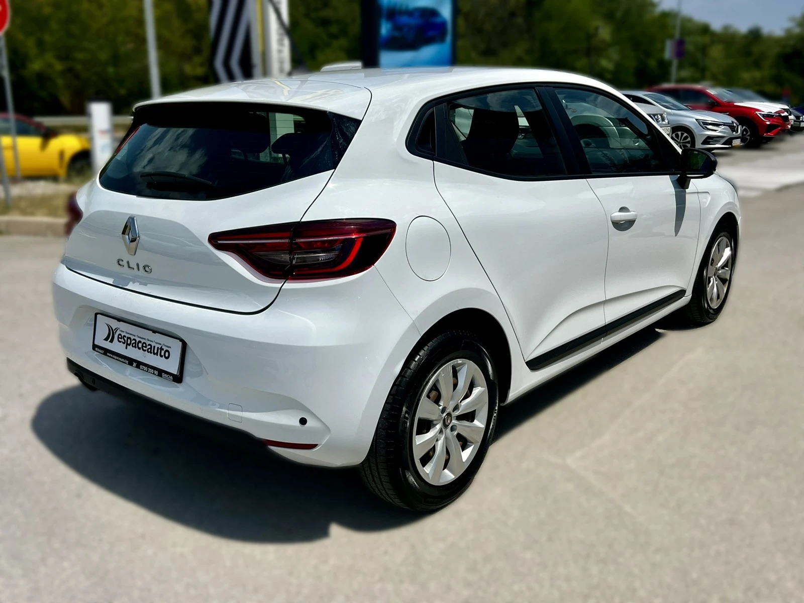 Renault Clio V 1.0 TCe / 100 к.с. - изображение 4