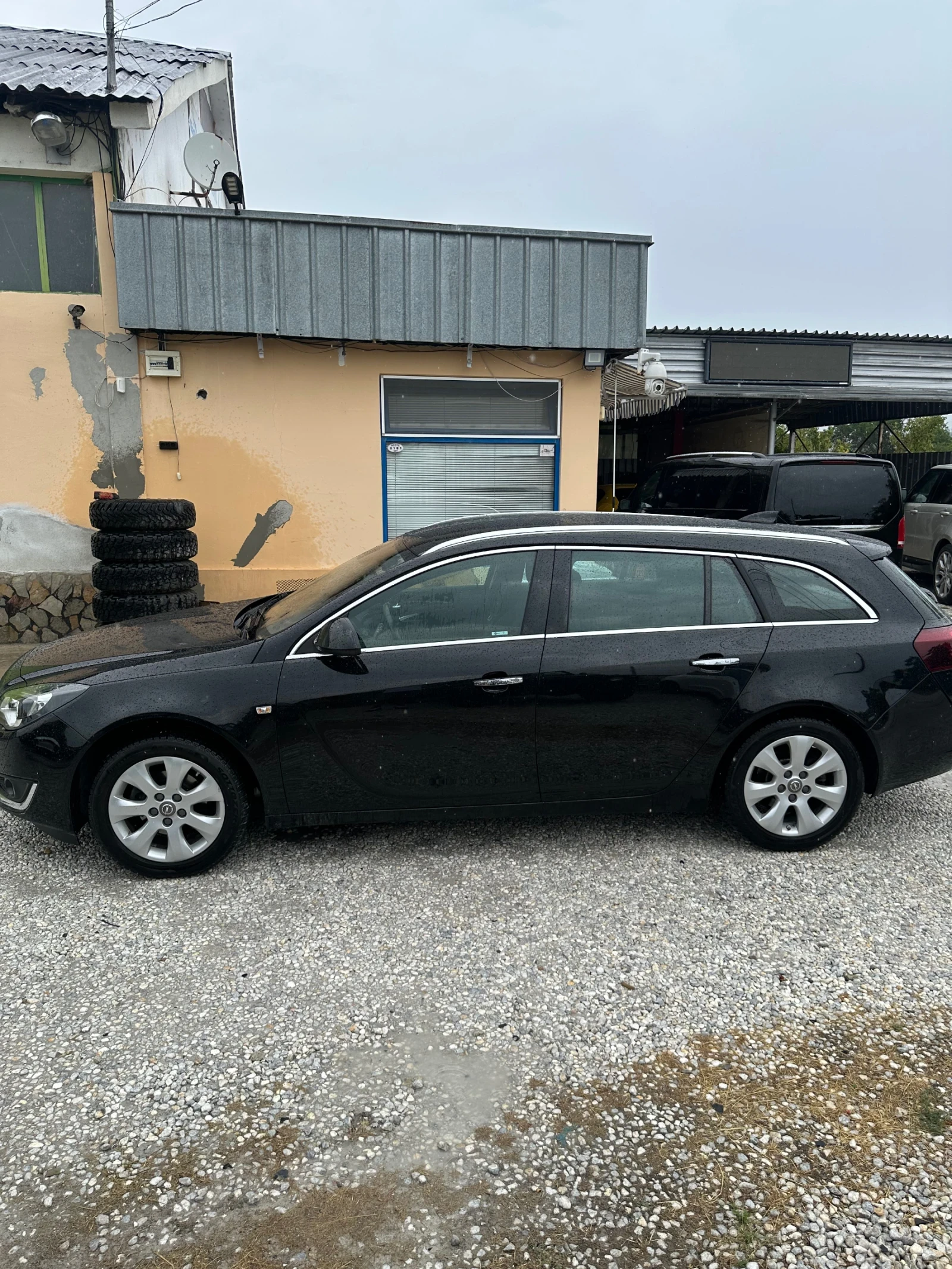 Opel Insignia 1.6 CDI Автоматик - изображение 8