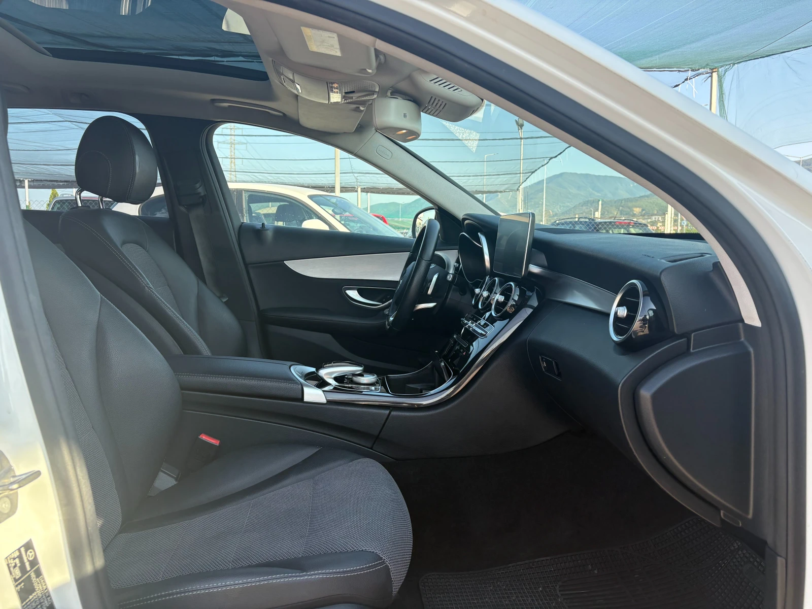 Mercedes-Benz C 220 4-matic - изображение 10