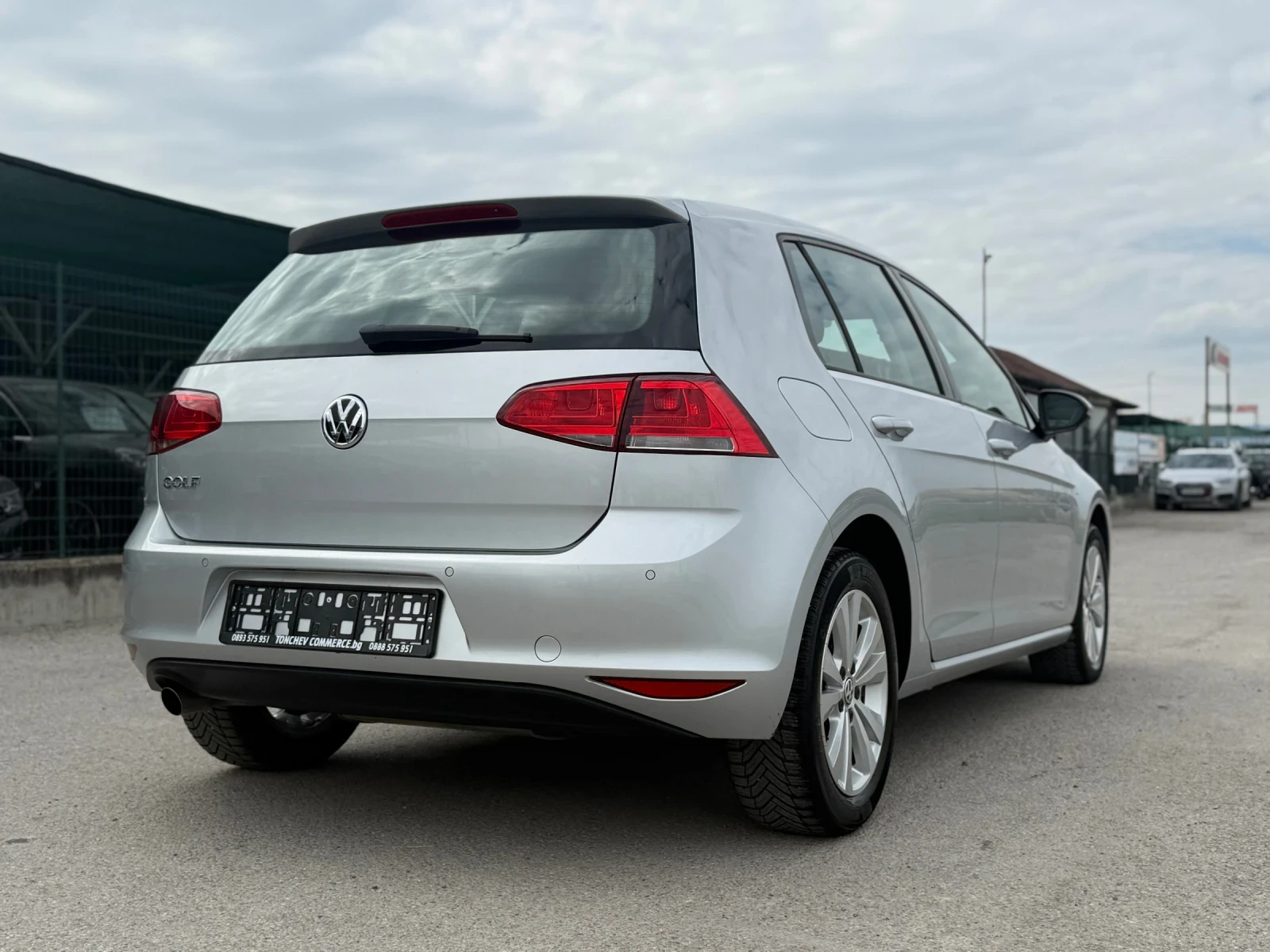 VW Golf 1.6-TDI-110ks-HIGHLINE-EURO-6B-191.000km-NEW-TOP - изображение 6