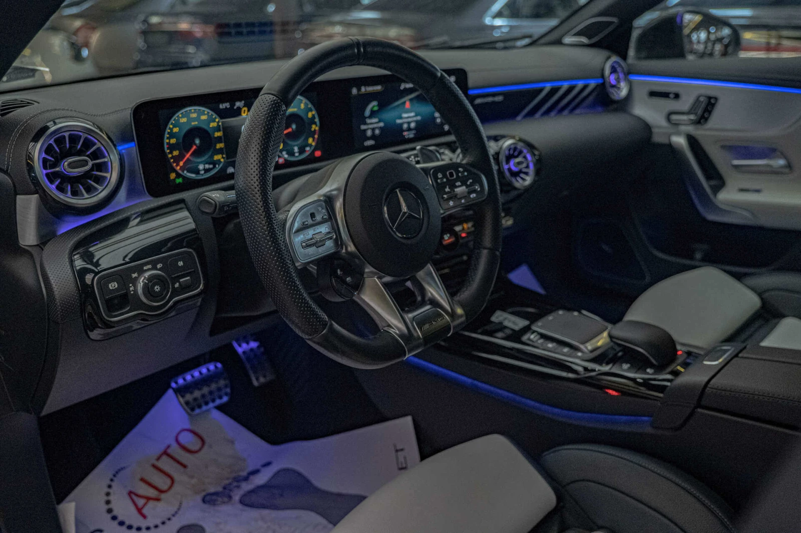 Mercedes-Benz CLA 45 AMG Magno/4Matic+ /Burmester/Ambient/Dynamic+ /Pano/Ка - изображение 8