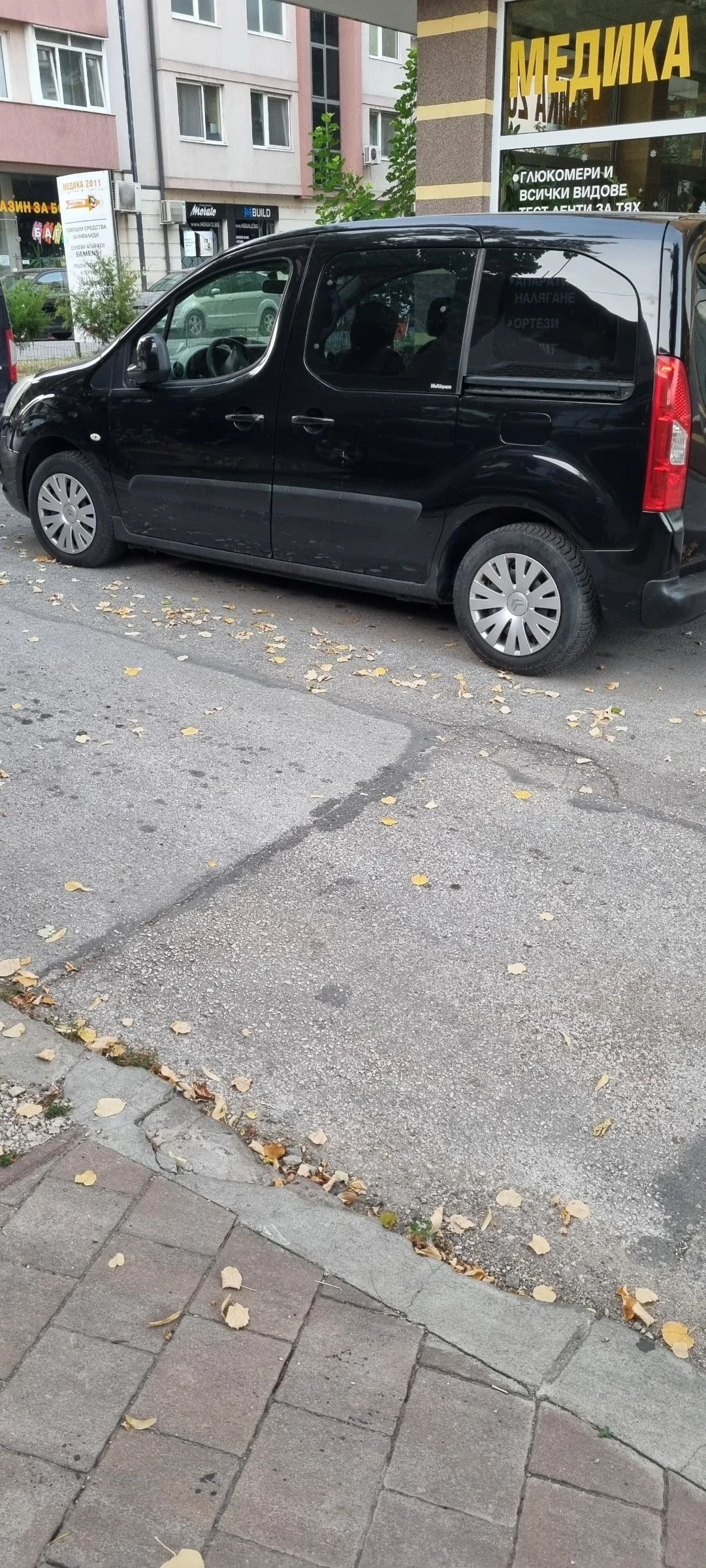 Citroen Berlingo 1.6 бензин  - изображение 8