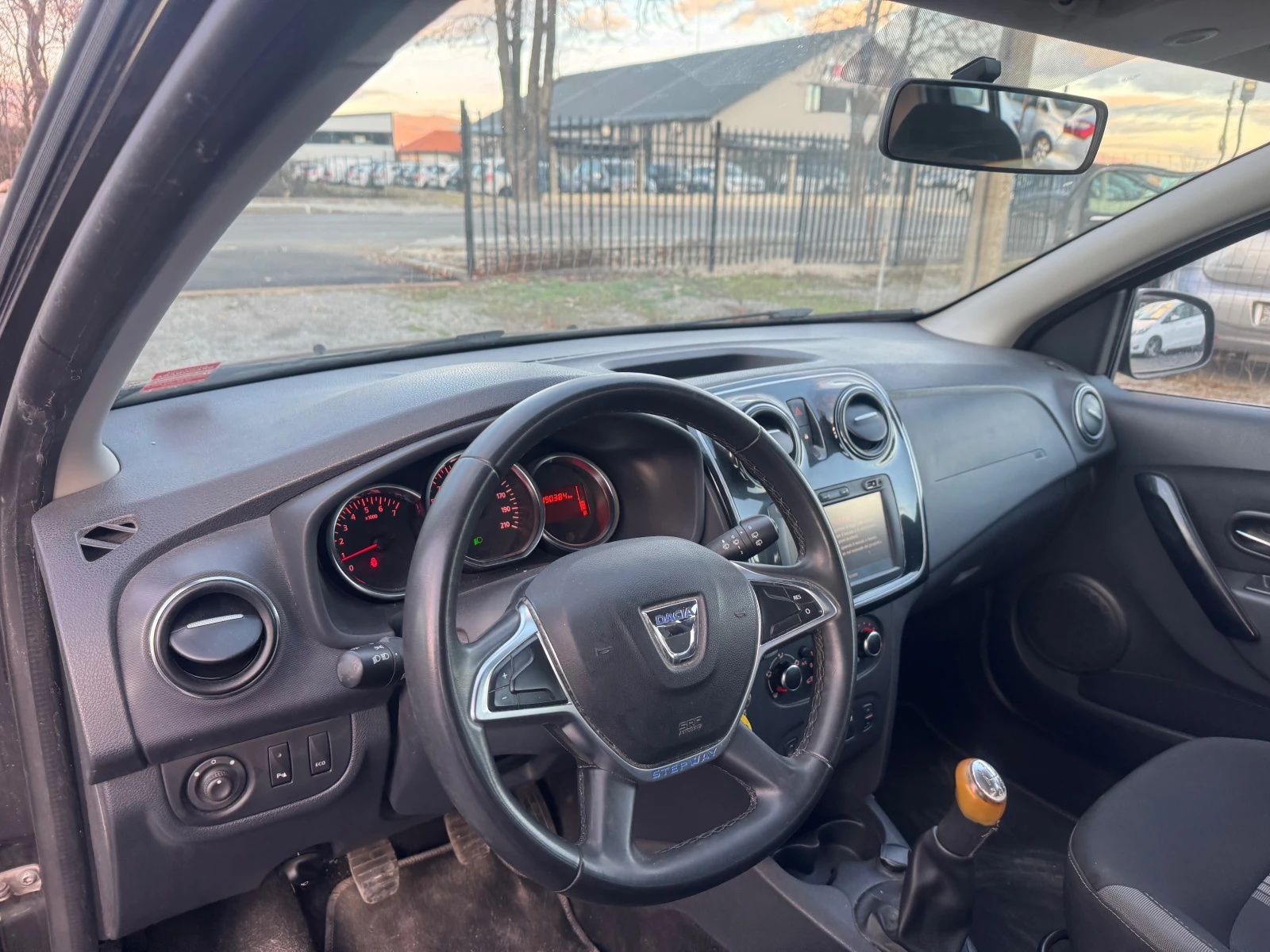 Dacia Sandero 1.5 DCI STEPWAY EURO 6 NAVI  - изображение 9