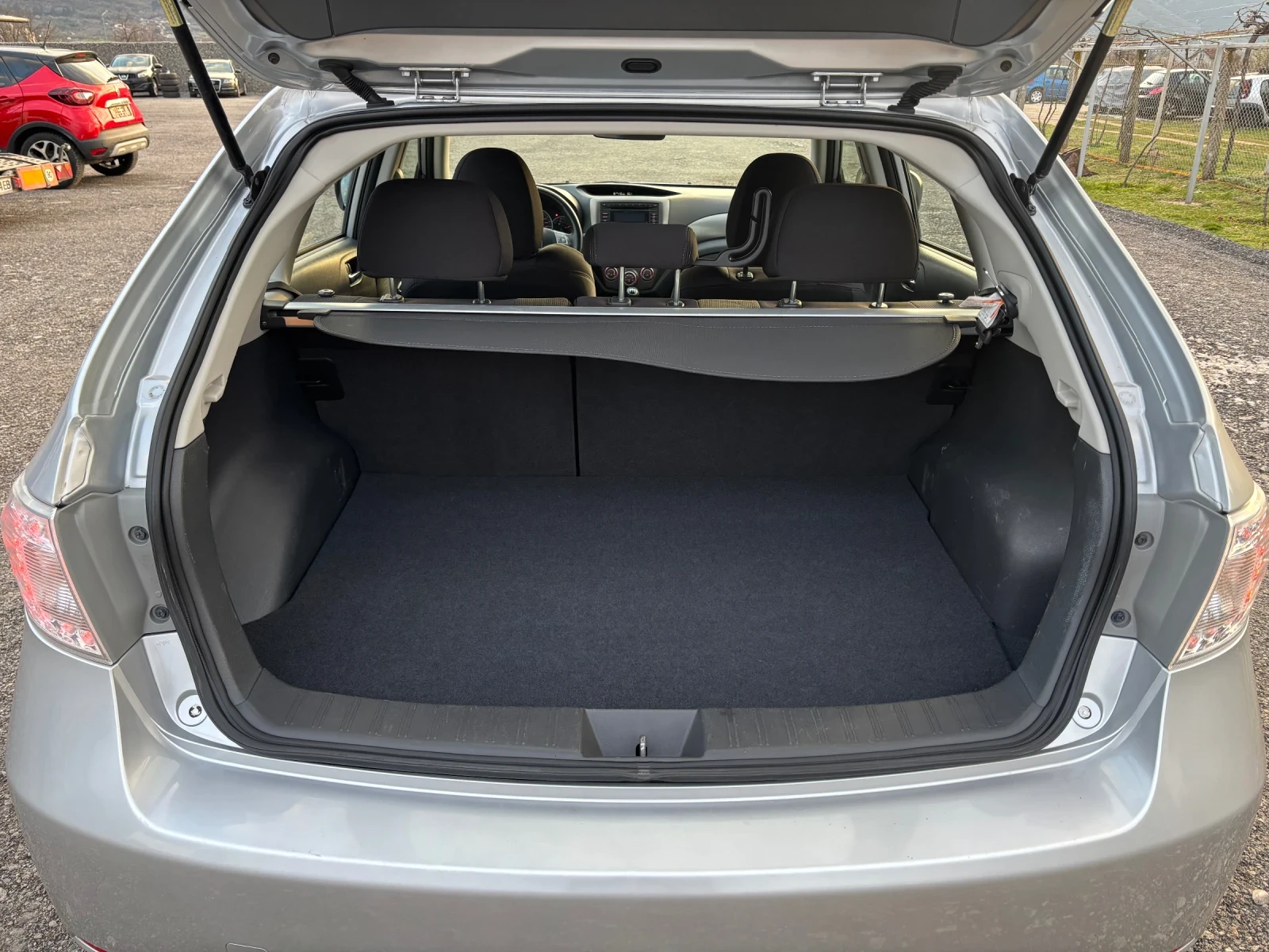 Subaru Impreza 2.0i 4x4 HIGH/LOW, снимка 8 - Автомобили и джипове - 53989646