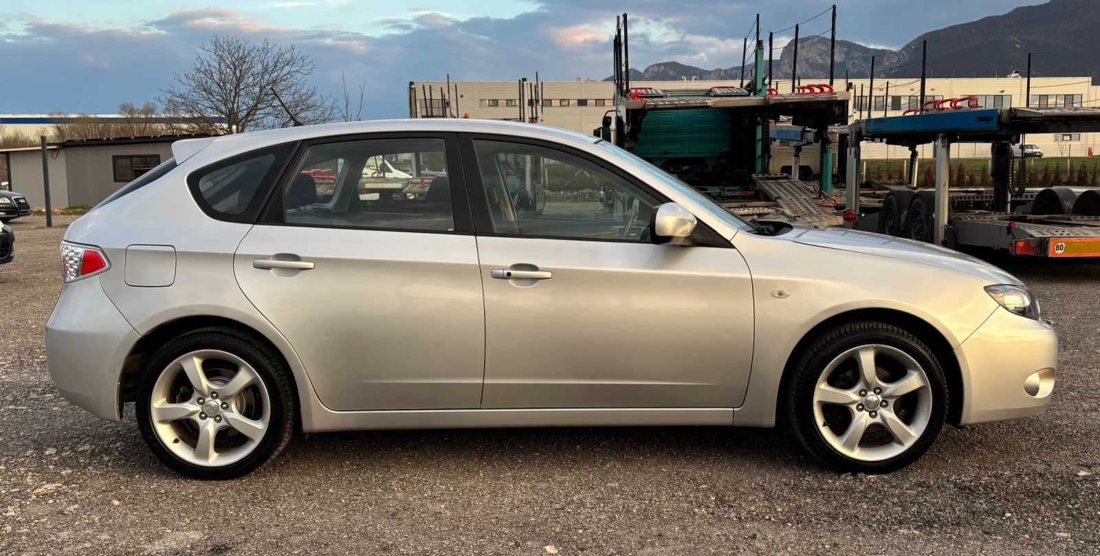 Subaru Impreza 2.0i 4x4 HIGH/LOW, снимка 4 - Автомобили и джипове - 53989646