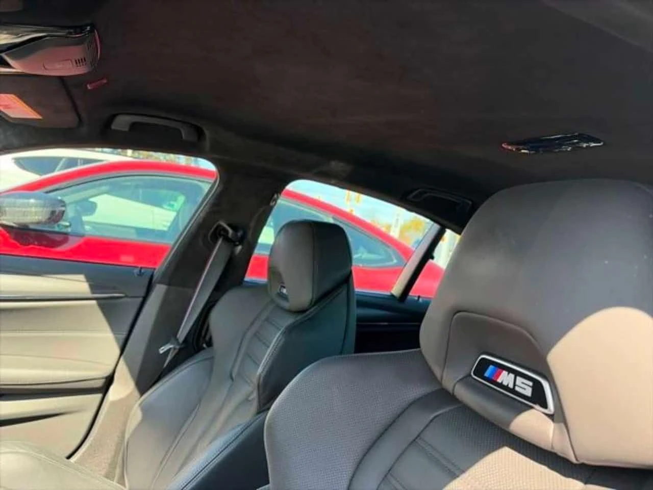 BMW M5 Competition / ДИСТРОНИК / ХЕАД ЪП / HARMAN KARDON/, снимка 8 - Автомобили и джипове - 54001767