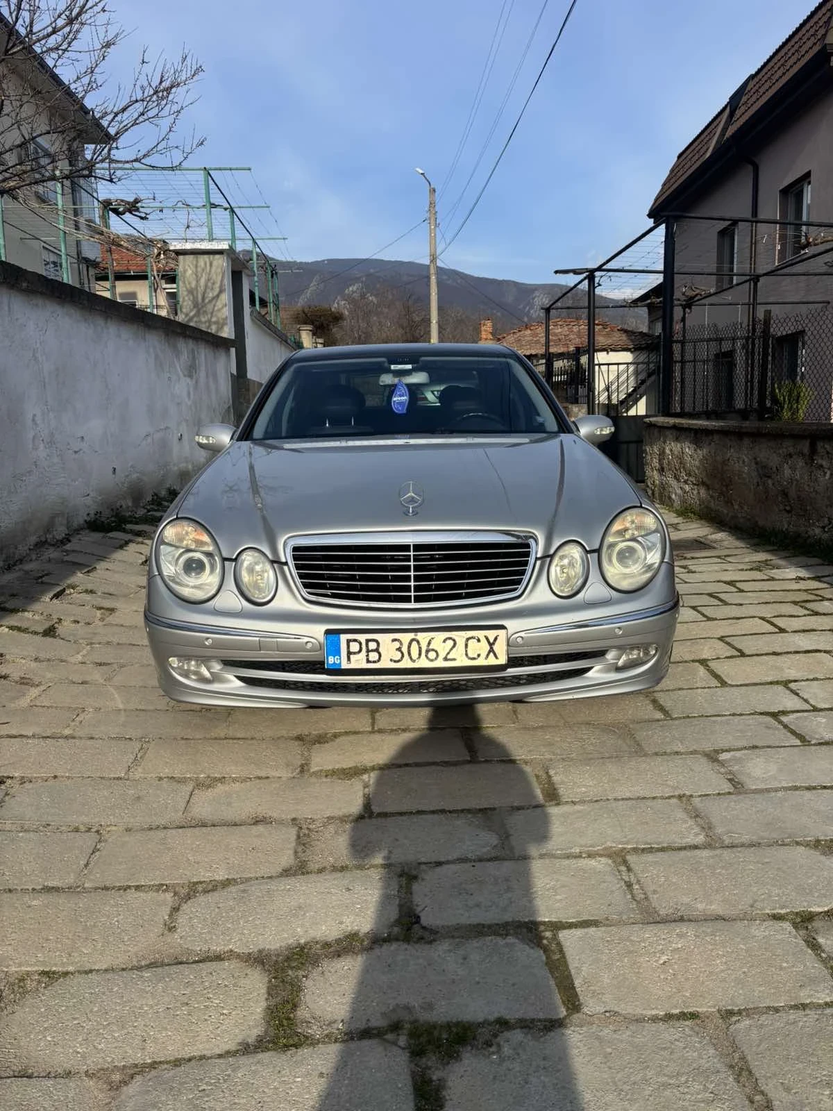 Mercedes-Benz E 320, снимка 3 - Автомобили и джипове - 54193460