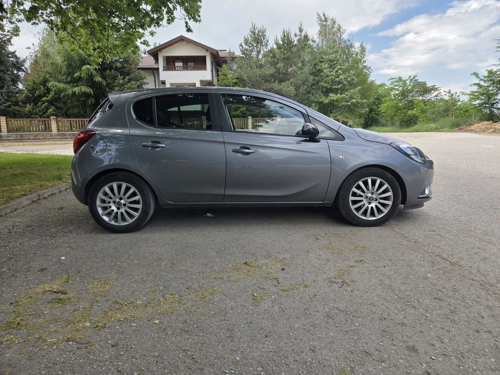 Opel Corsa 1.4i Facelift.Газ, снимка 4 - Автомобили и джипове - 54567688