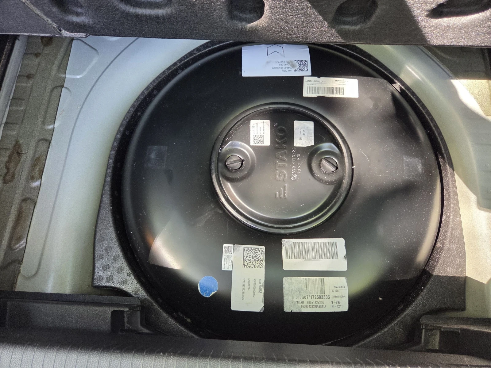Opel Corsa 1.4i Facelift.Газ, снимка 8 - Автомобили и джипове - 54567688