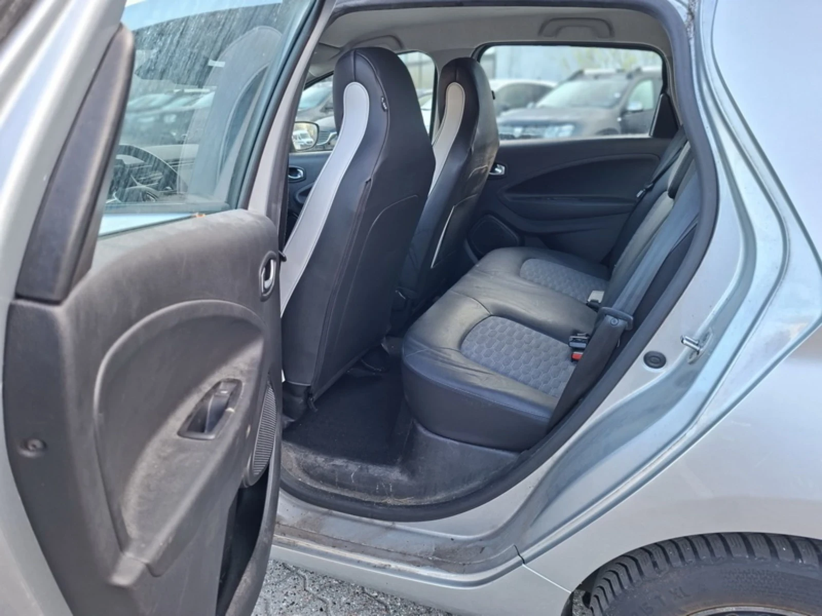 Renault Zoe R110 | 52KwH | 2021, снимка 13 - Автомобили и джипове - 54745366