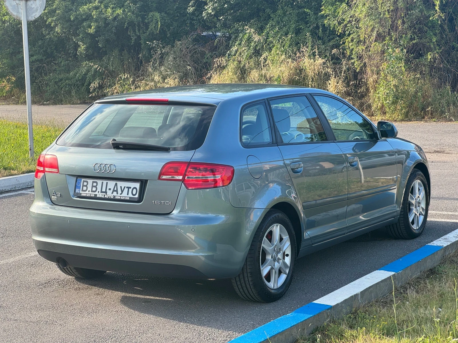 Audi A3 1.6TDi, снимка 4 - Автомобили и джипове - 55042765