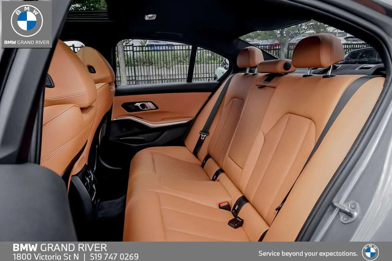 BMW 330 xDrive M SPORT CARFAX | Mobile.bg � ����������� 11