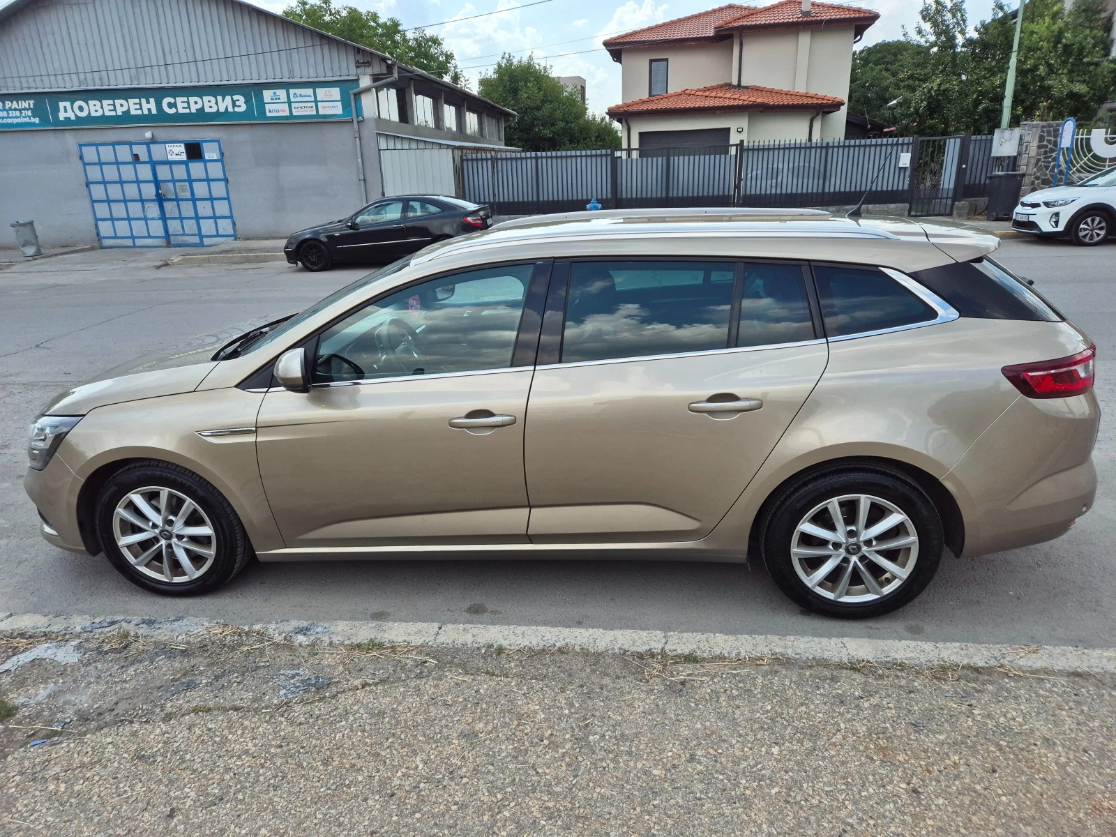 Renault Megane 1.6 DCI Energy, снимка 3 - Автомобили и джипове - 55533093