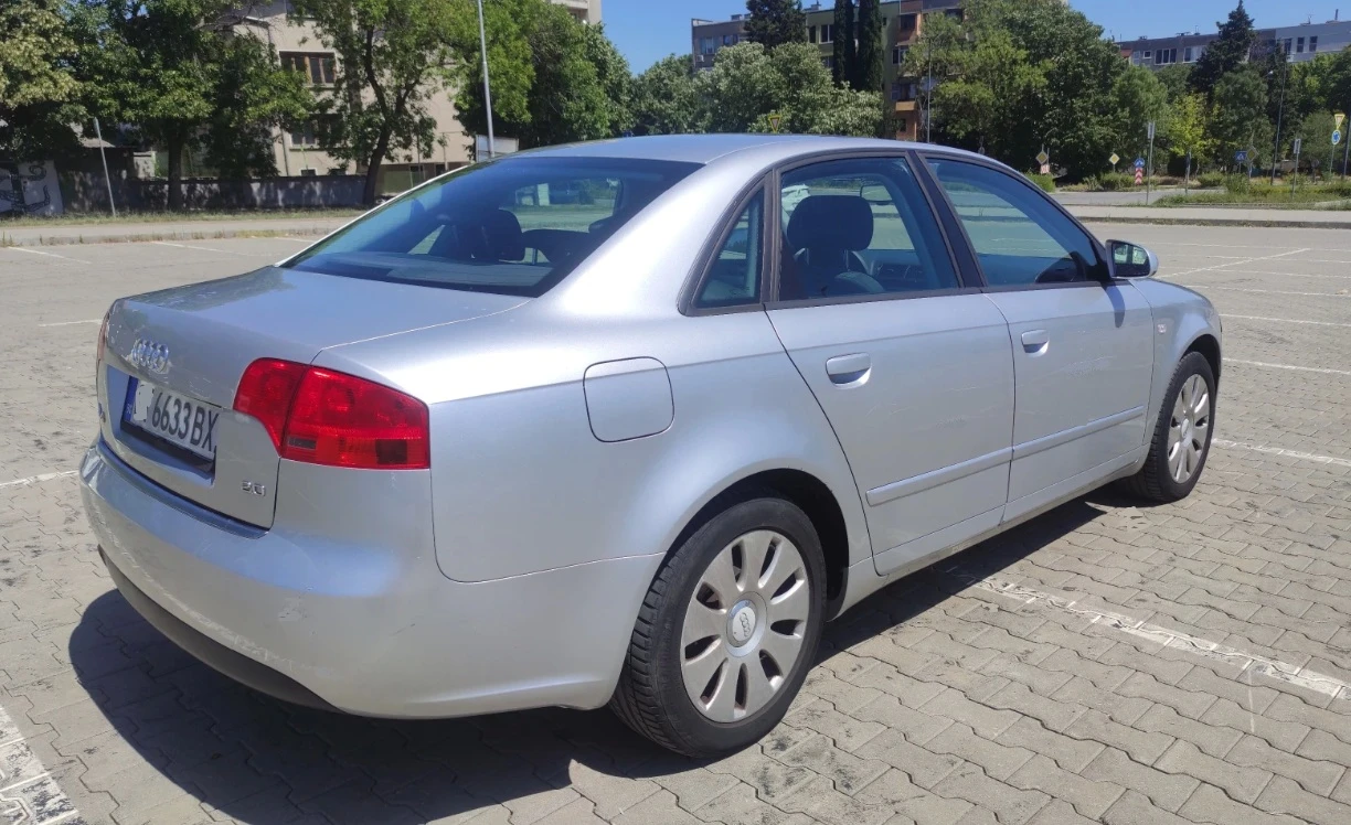Audi A4 2.0i GAZ Sedan