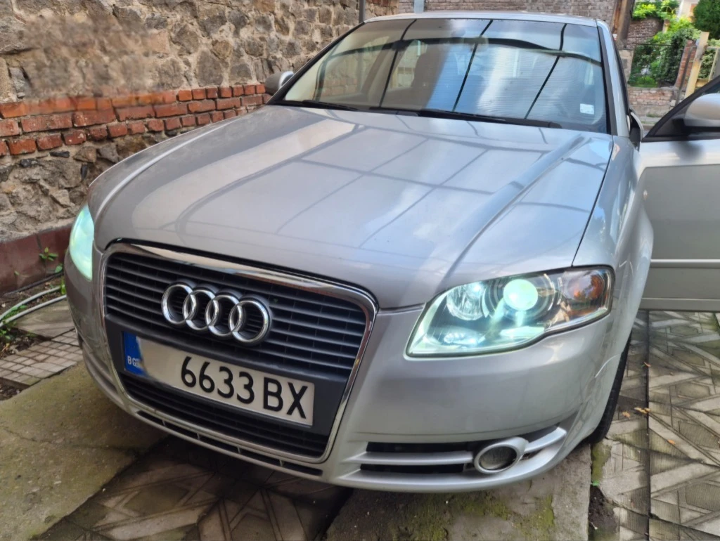 Audi A4 2.0i GAZ Sedan, снимка 2 - Автомобили и джипове - 55719097