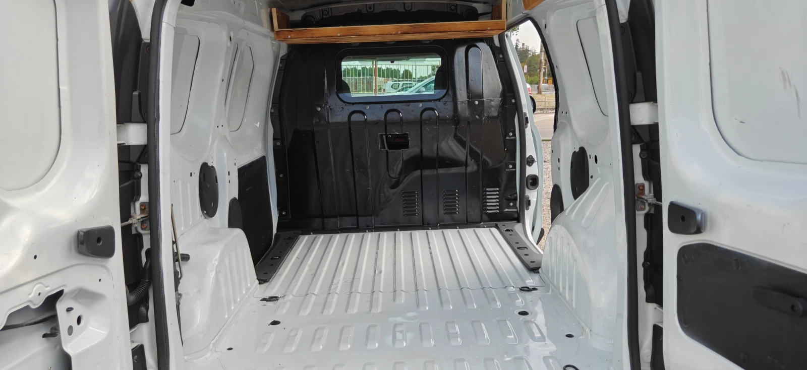 Dacia Dokker 1.5DCI-Klima15г, снимка 14 - Автомобили и джипове - 55823969