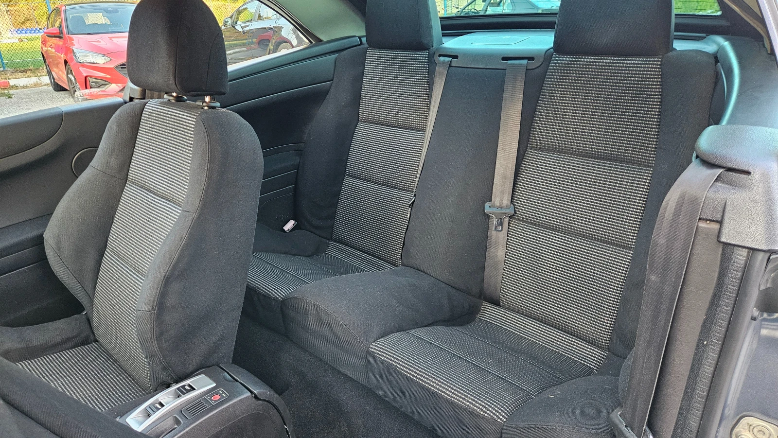 Peugeot 307 2.0Hdi 6skorosti/Klimatronik, снимка 14 - Автомобили и джипове - 55936293