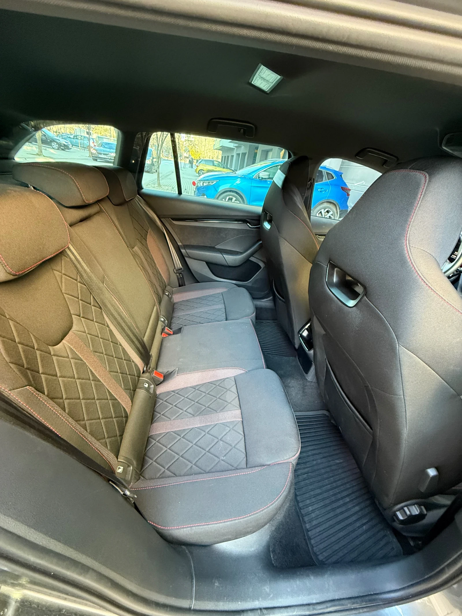 Skoda Octavia, снимка 12 - Автомобили и джипове - 56682776