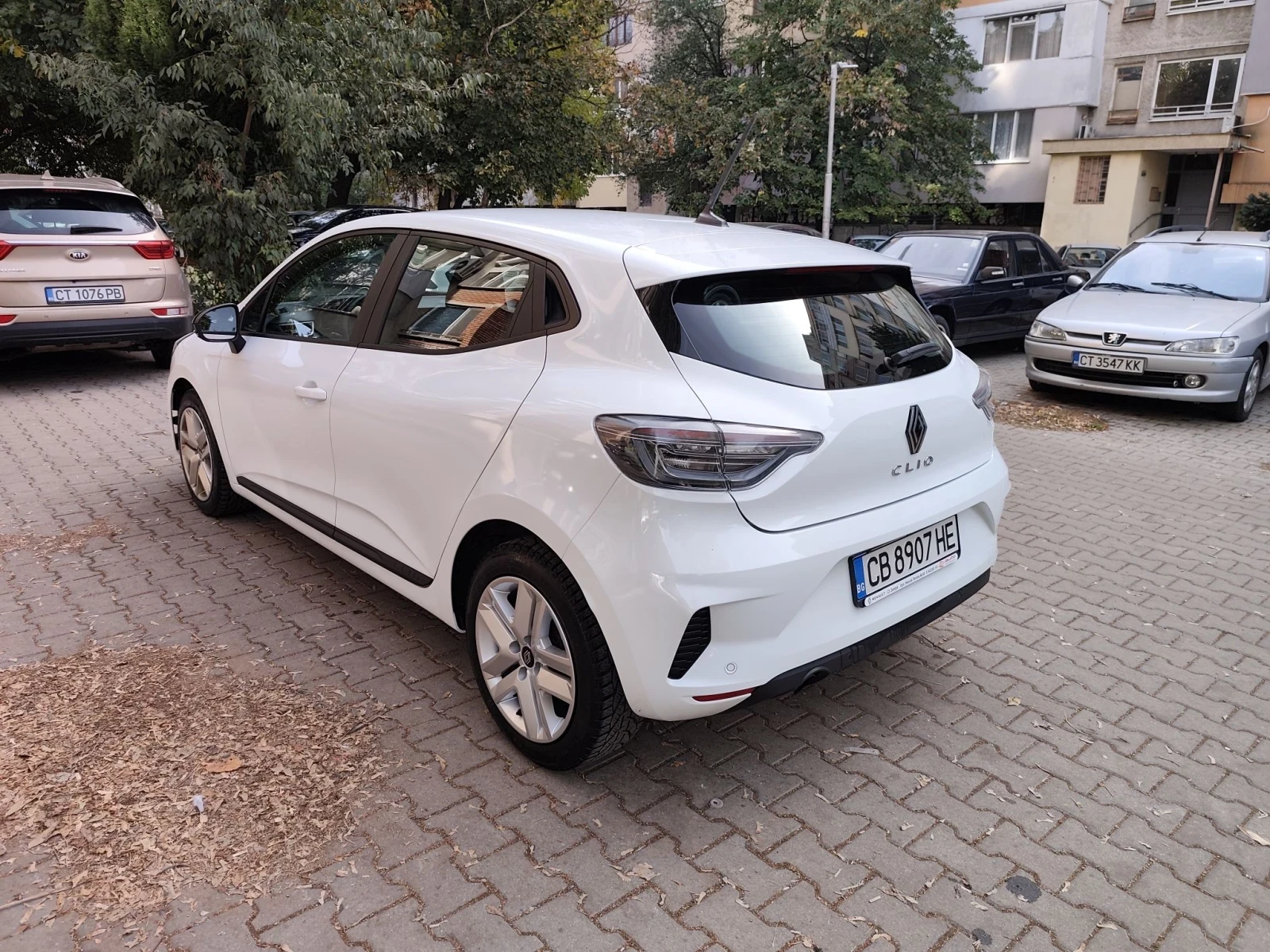 Renault Clio 1.5 dci 100 к.с., снимка 3 - Автомобили и джипове - 56705232