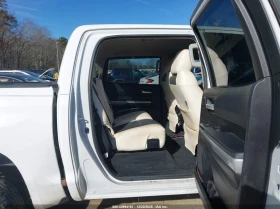 Toyota Tundra 5.7l Sr5, снимка 8