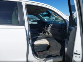 Toyota Tundra 5.7l Sr5, снимка 5