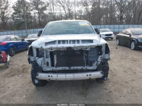 Toyota Tundra 5.7l Sr5, снимка 13