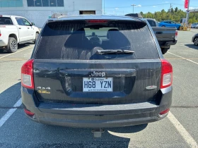 Jeep Compass CARFAX* *   *  | Mobile.bg    4