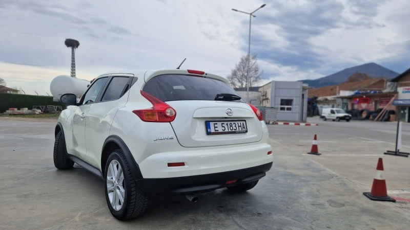 Nissan Juke 1.6  4x4, снимка 4 - Автомобили и джипове - 46870063