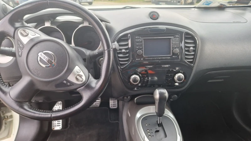 Nissan Juke 1.6  4x4, снимка 11 - Автомобили и джипове - 46870063