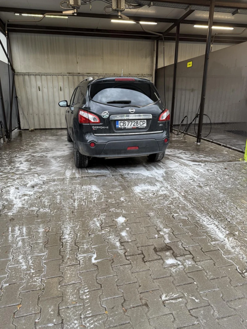 Nissan Qashqai 2.0 DCI + 2 7 Месетен, снимка 5 - Автомобили и джипове - 48067925