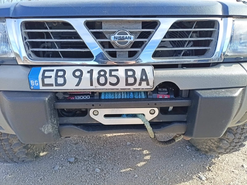 Nissan Patrol, снимка 10 - Автомобили и джипове - 48114564