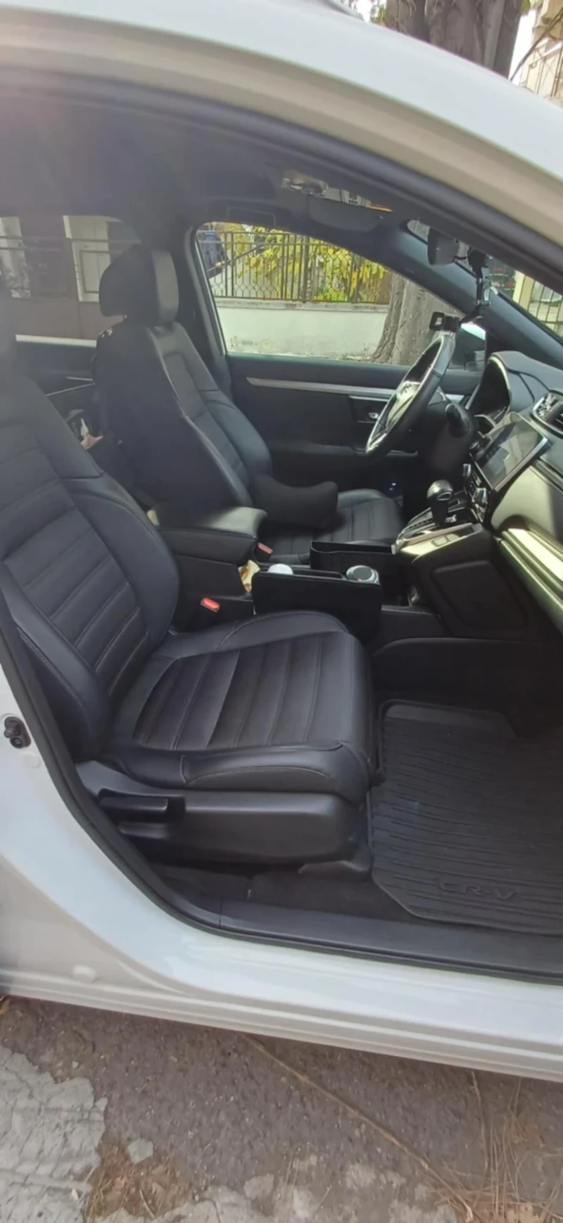 Honda Cr-v 1.5, снимка 14 - Автомобили и джипове - 52528984